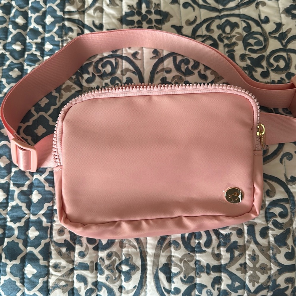 Brand new Kopari bag.